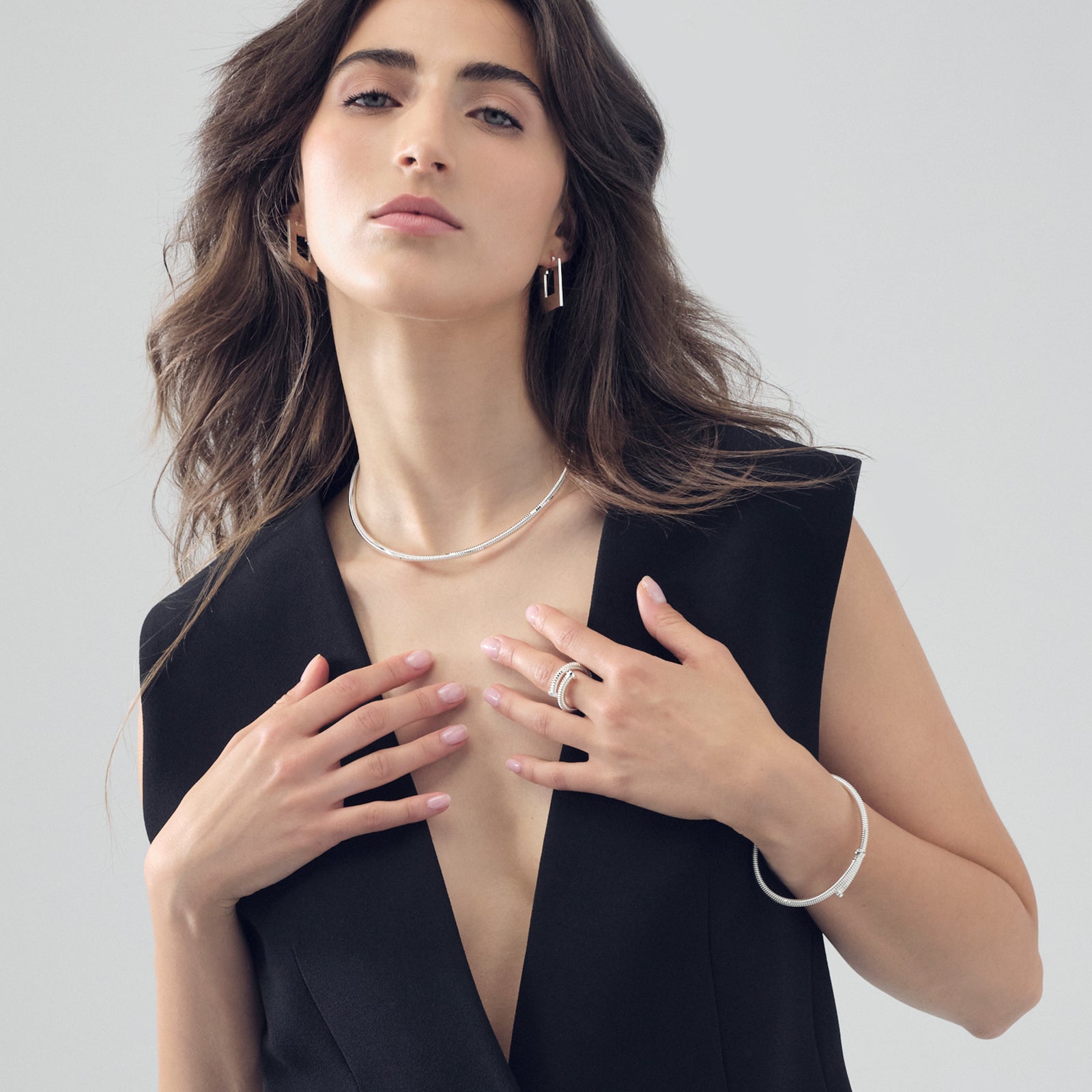 Collana Chiodo Argentata.    000EXH5464000   2573