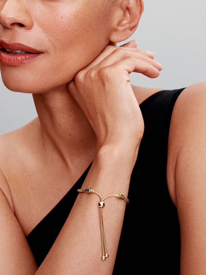 Bracciale Con Chiusura Scorrevole Gold.    567953CZ