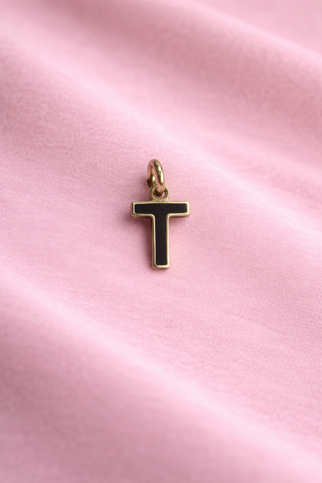 Simbolo per collana componibile, Lettera T