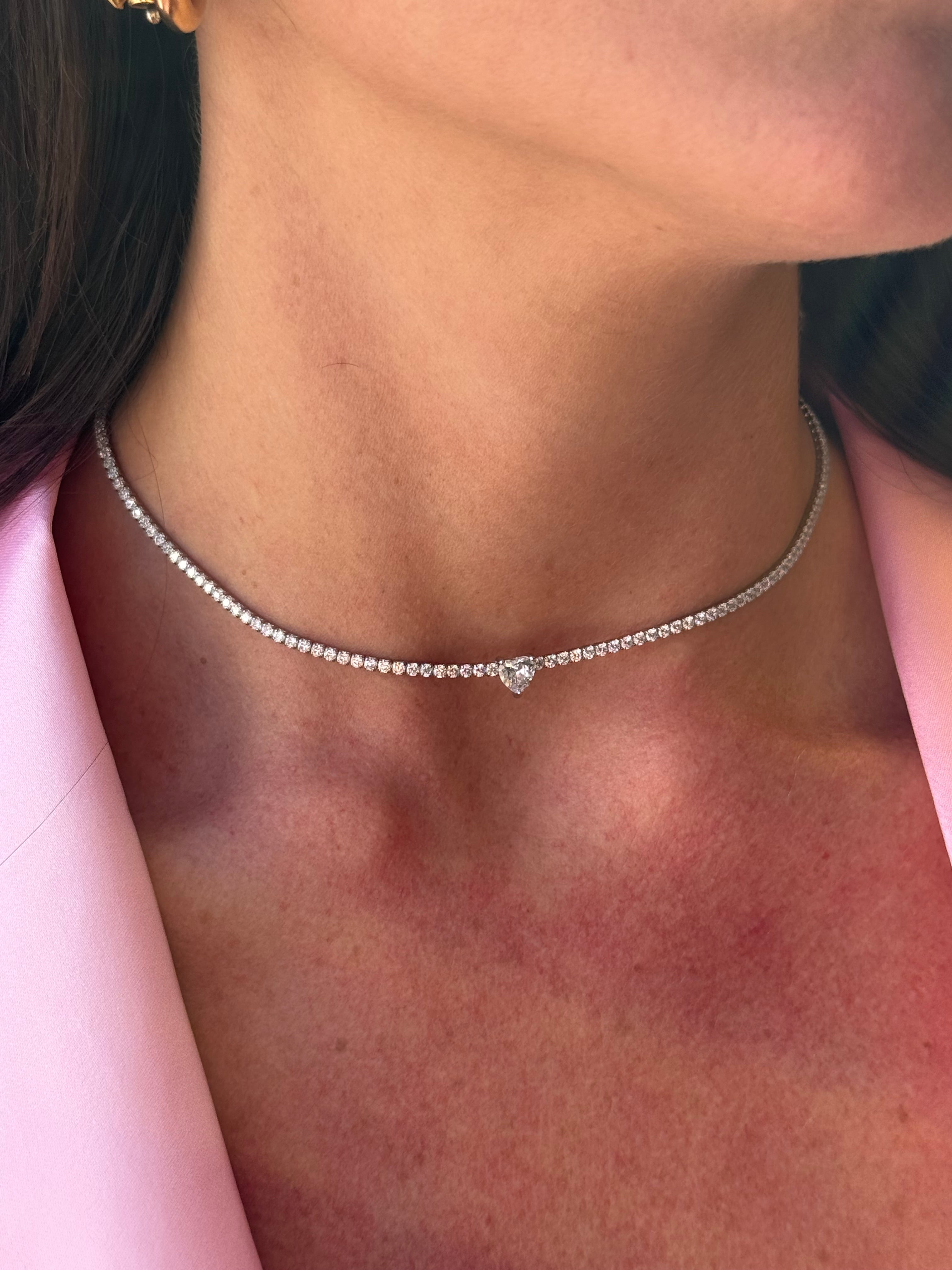 Girocollo Tennis con Cuore Centrale