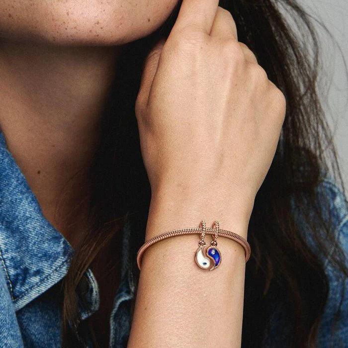 Charm Pandora Yin & Yang.   780098C01