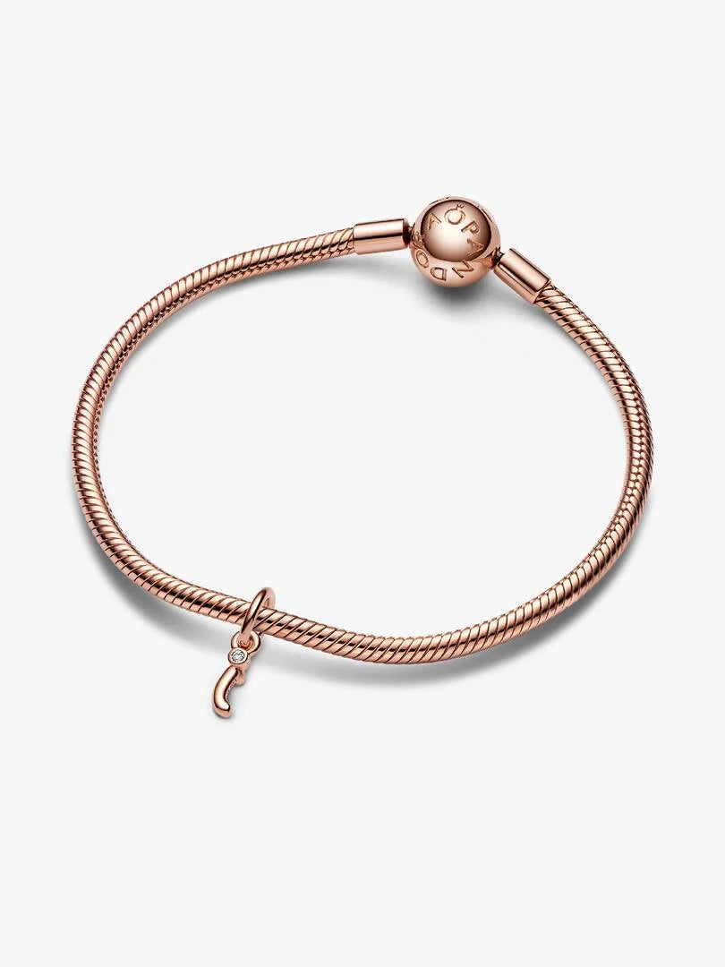 Charm Lettera i Rosè