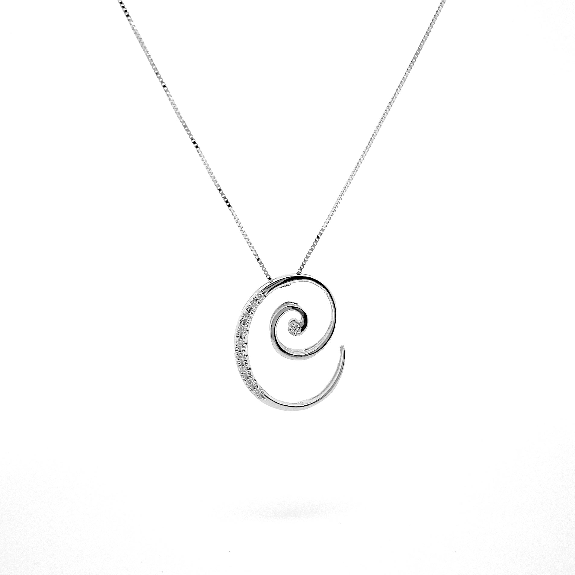 L' Alfabeto Brasile, Collana Lettera C In Oro 18kt & Diamanti